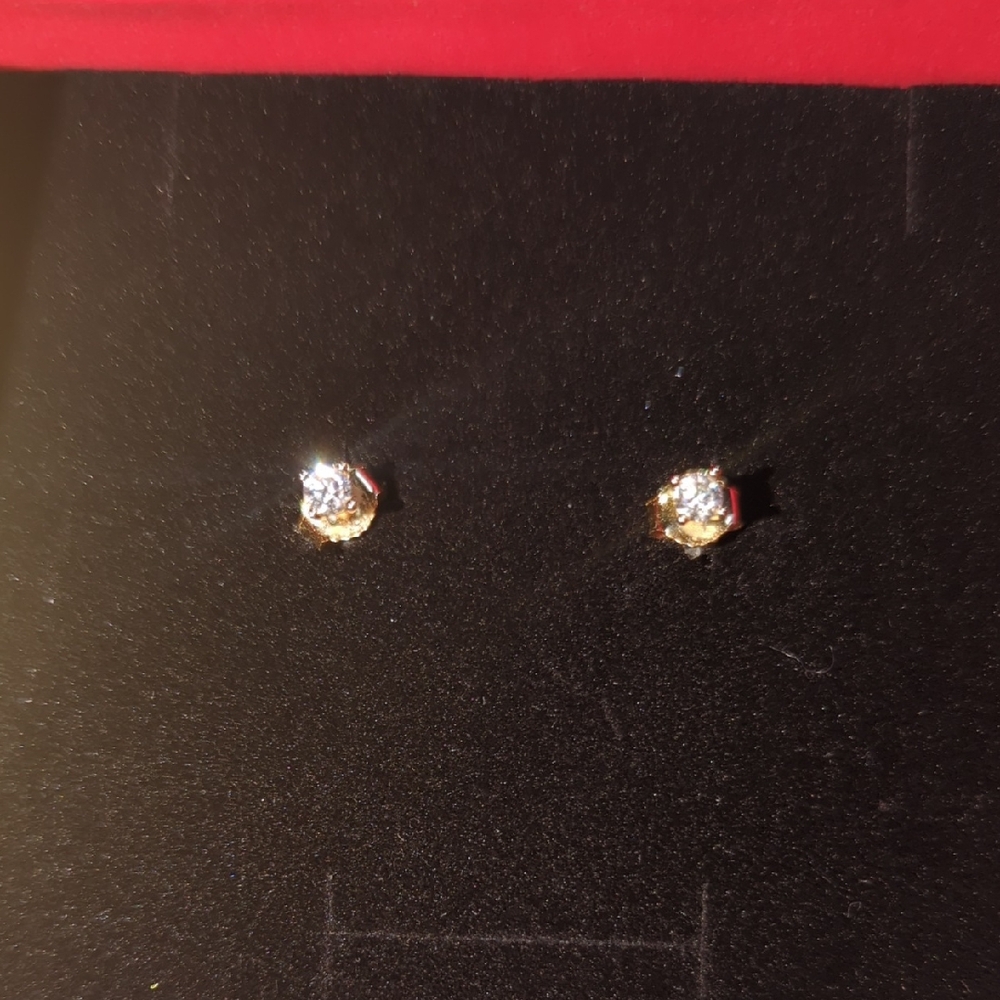 Moissanite 3mm 0.1ct Studs